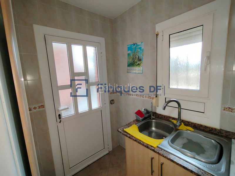 Foto ed1550fe-f616-4a0c-bbec-f470263c982c. Xalet amb calefacció aparcament a Riudarenes