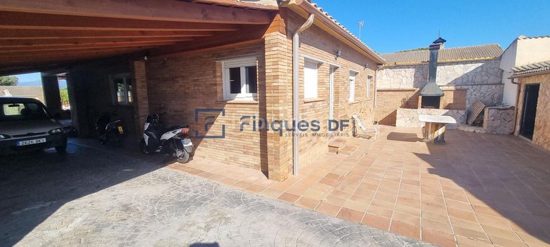 Foto 43f15c7b-096a-46a9-a2d4-69276f2b9cf0. Xalet amb calefacció aparcament a La Goba Vidreres