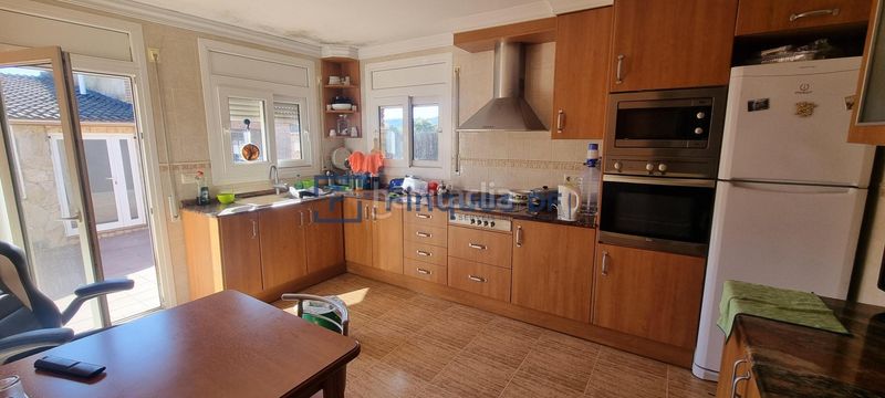 Foto bfec901a-b9d6-44b9-8772-59a51397745b. Xalet amb calefacció aparcament a La Goba Vidreres