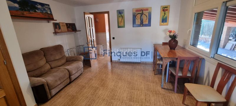 Foto f8d3c1cc-f3de-4e51-90bb-791c8a25031e. Xalet amb calefacció aparcament a La Goba Vidreres