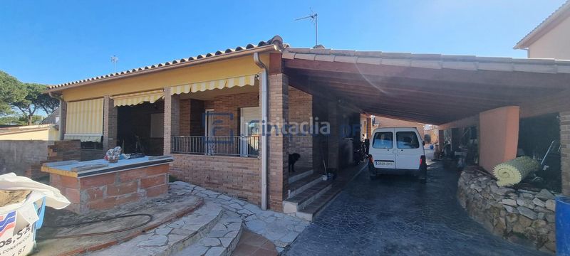 Foto ff992f4c-d991-4ddf-8a86-aba1b2c1e251. Xalet amb calefacció aparcament a La Goba Vidreres