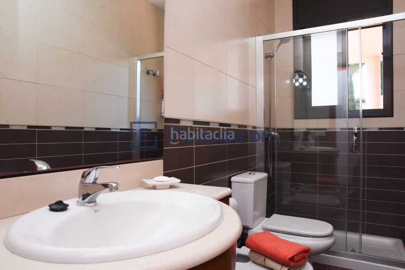Foto 815d5b38-c949-4395-a936-a40842317b6d. Xalet a garsa 17 a Sils