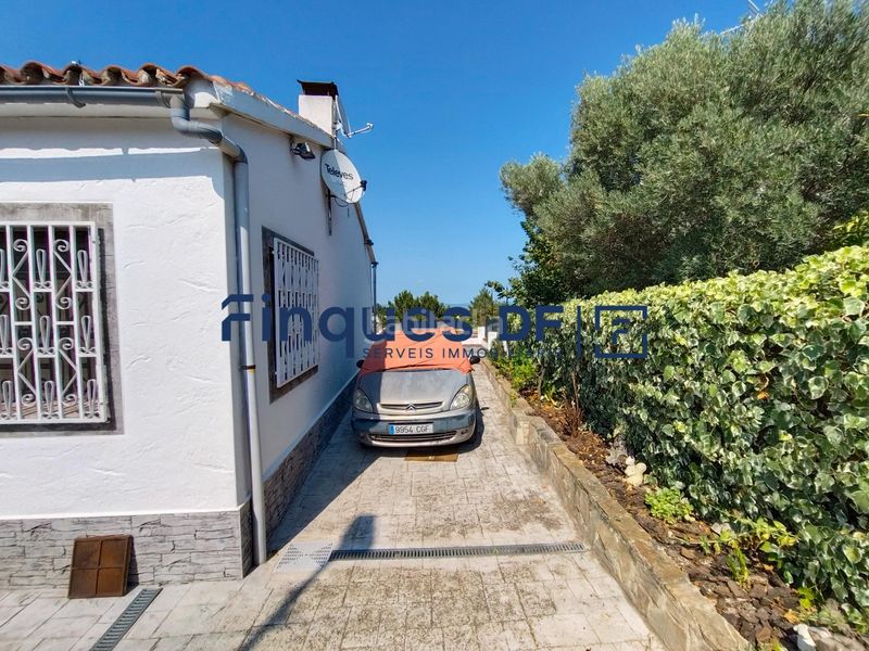 Foto 52d50ff0-53a1-4210-b20c-8131c0893e3a. Casa amb calefacció a Riudarenes