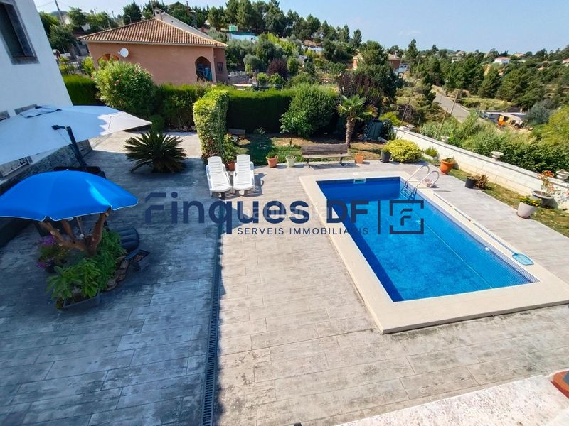 Foto b527e874-3afb-40b6-a710-ba9e6ac1d50f. Casa amb calefacció a Riudarenes