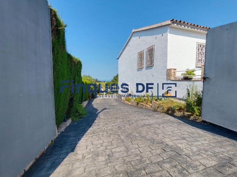 Foto fc0fb977-3f58-405f-8532-0bb9fd14d0e9. Casa amb calefacció a Riudarenes