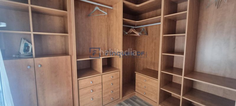Foto a4c8eaaf-5e39-498b-ad3f-540691067f59. Casa adossada amb calefacció aparcament a Creu de la Mà Figueres