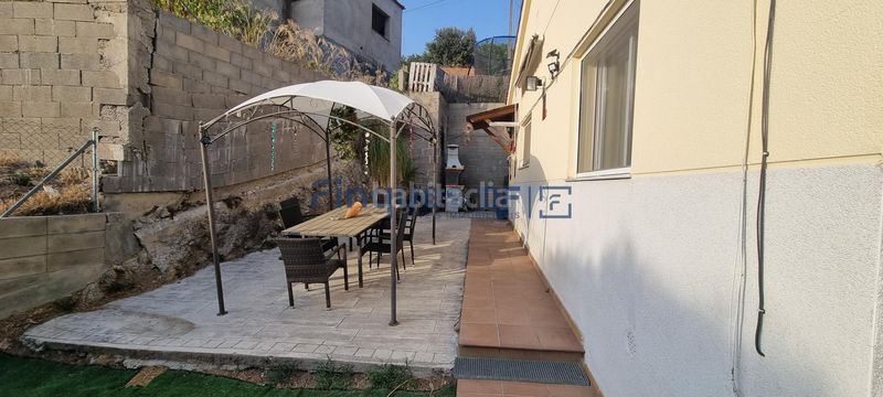 Foto 0d4d0d2e-c4ac-4417-b22d-082093825c9e. Chalet avec piscine dans Residencial Park Maçanet de la Selva