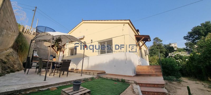 Foto 62b11519-d1ae-49dd-90da-4b8ebffe4b0d. Chalet avec piscine dans Residencial Park Maçanet de la Selva