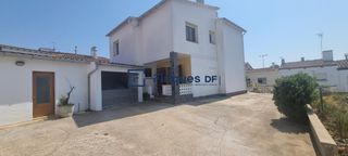 Chalet in Centre. Casa en el centro de vidreres con muchas posibilidades
