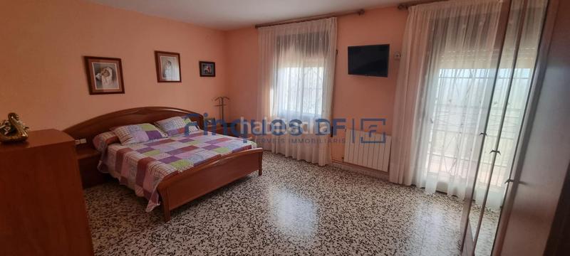 Foto 2e813ca9-b41e-4d36-ab02-b829386a510c. Chalet with heating parking in Riudarenes