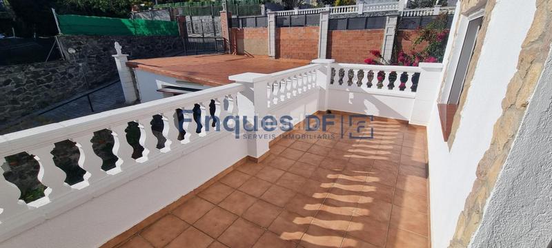 Foto 878011c9-2ab8-4ac5-94a6-b5fa1a4f436c. Chalet with heating parking in Riudarenes