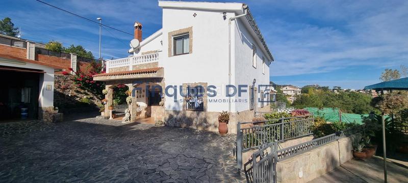 Foto b5c2746f-de1a-4fd1-b046-2f9463906c43. Chalet with heating parking in Riudarenes