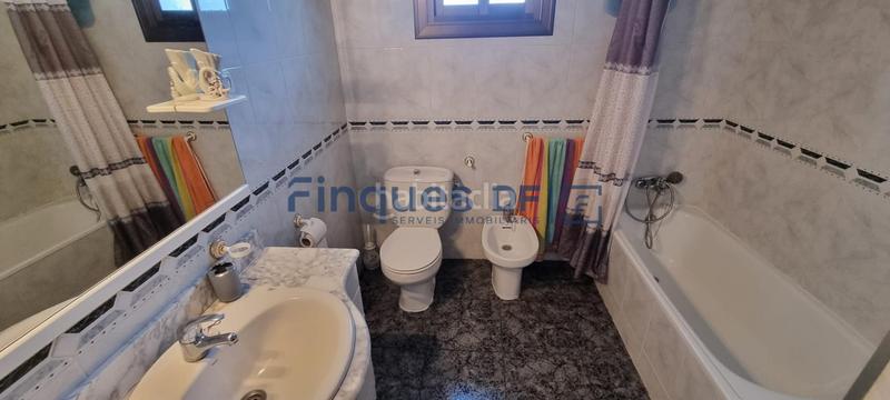 Foto ee84a262-a5d8-4849-bc98-49edfd58f97a. Chalet with heating parking in Riudarenes