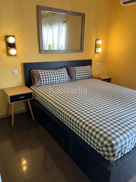 Foto c151d20d-dc42-4f58-b256-f8a4c8c67e20. Alquiler estudio  en alquiler en playa paraiso con hermosas vistas al mar en Adeje