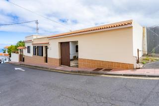 Chalet à Tanque (El). Chalet independiente en el tanque  tenerife