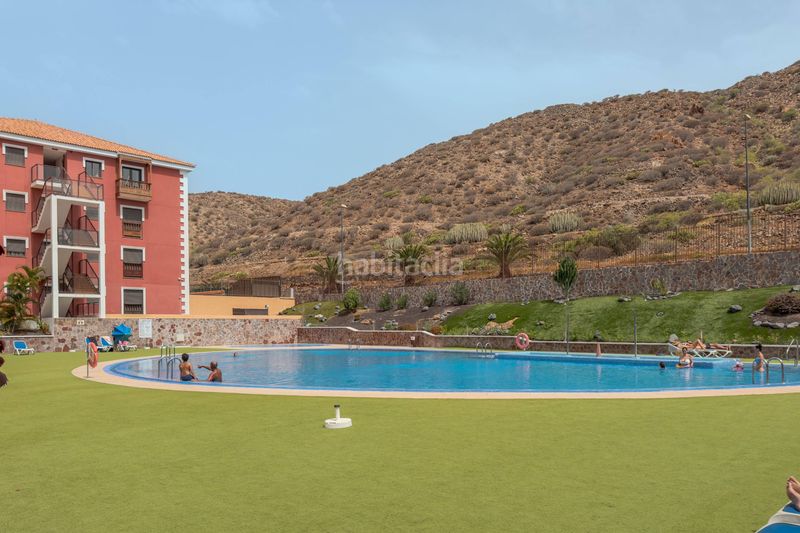 Foto a025641a-56ae-4f23-8c95-09dc152b8963. Apartament amb aparcament piscina a Palm - Mar Arona
