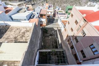 Appartement à Calle arminda 22. Piso con parcela urbana en el secadero  las palmas