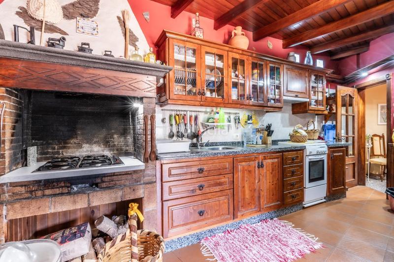 Foto 591c67ea-8fe3-4be6-86bc-cf9bbaf6ff9d. Xalet amb aparcament a Icod de los Vinos pueblo Icod de los Vinos