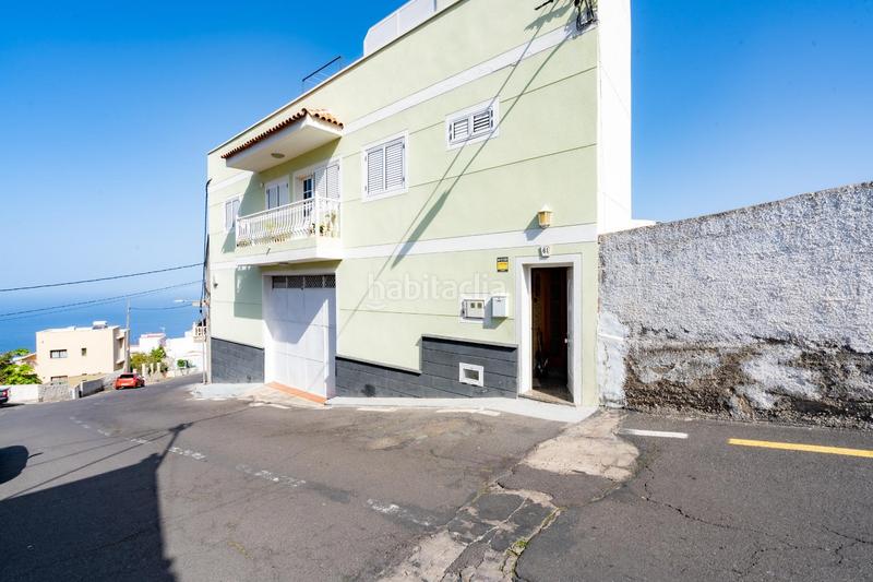 Foto d7669198-4b9d-4cb1-8e14-7c96e9fb7852. Xalet amb aparcament a Icod de los Vinos pueblo Icod de los Vinos