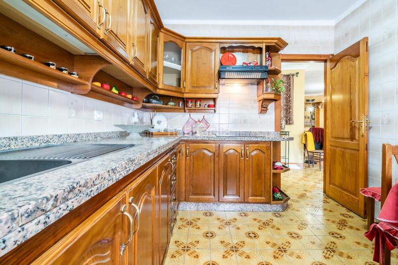 Foto f19cdffb-bcbe-456a-abd0-97834bdabd41. Xalet amb aparcament a Icod de los Vinos pueblo Icod de los Vinos