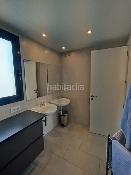 Foto a48a0085-9f3b-4bb5-8e3c-cee66100e6aa. Casa amb calefacció aparcament piscina a Port - La Clota - Puig Sec Escala (L´)