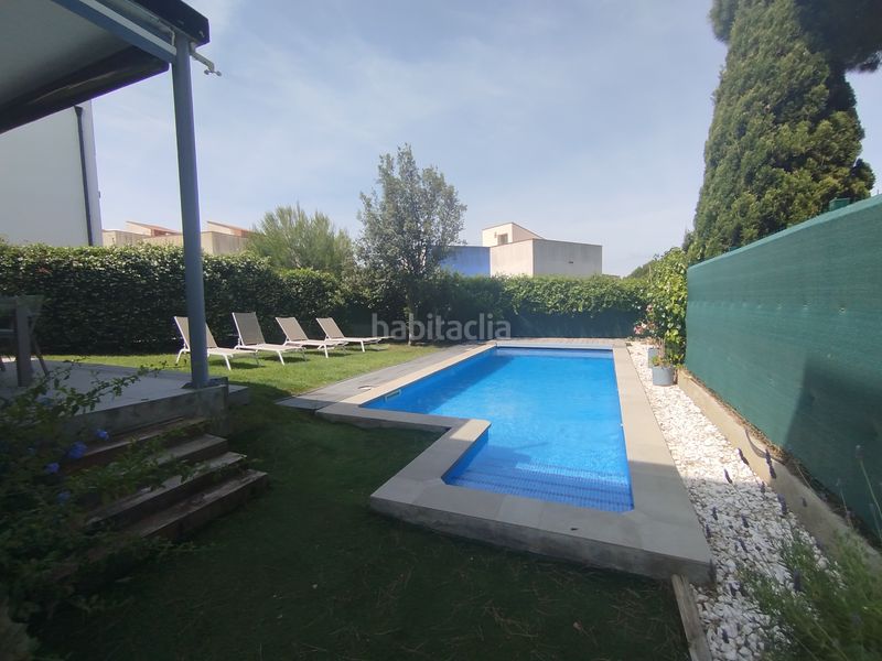 Foto d826b5ae-7cdc-449b-9a15-6ec6a2037d6c. Casa amb calefacció aparcament piscina a Port - La Clota - Puig Sec Escala (L´)