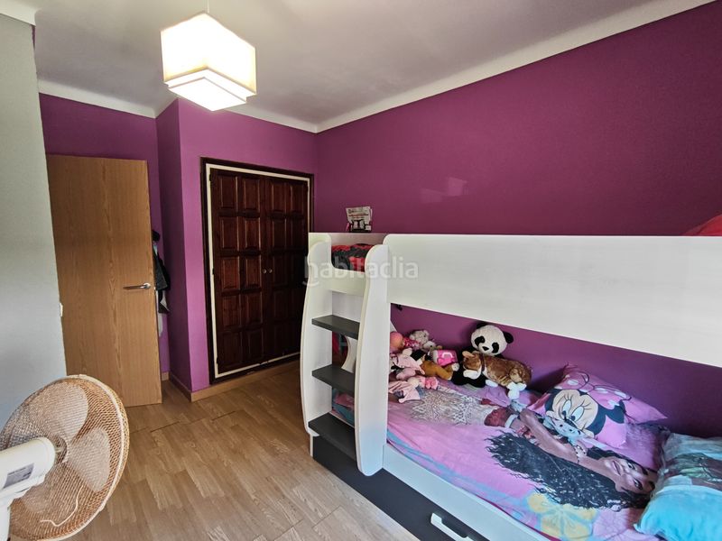 Foto 778f73fd-5376-4194-a1b0-024378ce3a55. Pis amb xemeneia calefacció a Eixample Residencial Escala (L´)