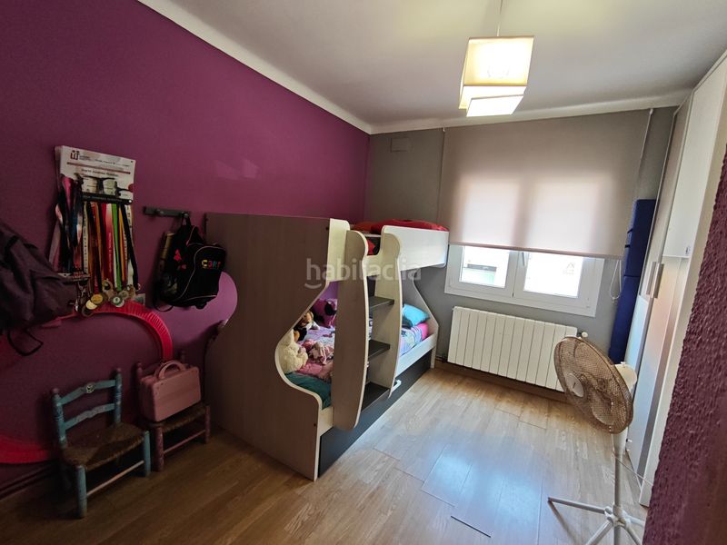 Foto 77cd8aa2-a5bc-4530-873c-9835a50915fb. Pis amb xemeneia calefacció a Eixample Residencial Escala (L´)