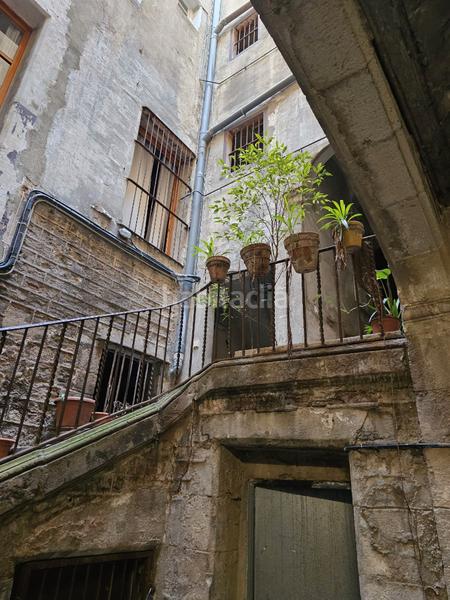 Foto 2d598c52-d97c-49a9-ab67-0552780ae15b. Gebäude in plaça de sant jaume 8 in Gòtic Barcelona