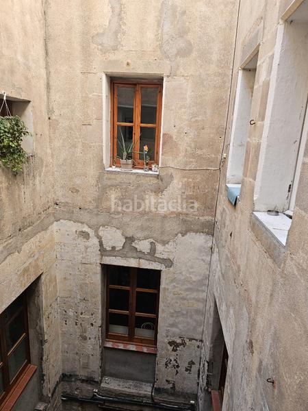 Foto 2dd9e3e3-cbe8-4f85-aedd-b10fc44dc8dd. Gebäude in plaça de sant jaume 8 in Gòtic Barcelona