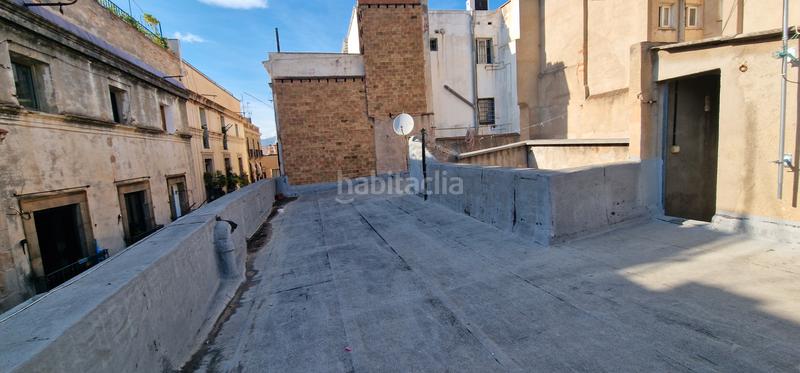 Foto e79fe7c7-24b6-4515-a439-ca9fdd9855aa. Gebäude in plaça de sant jaume 8 in Gòtic Barcelona