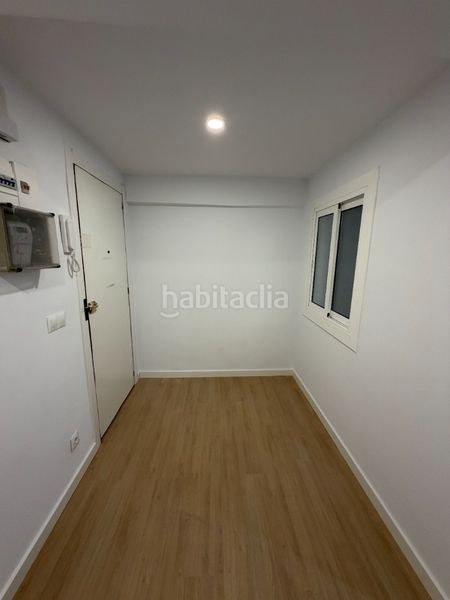 Foto fba04a39-774f-4161-bd94-d68228e068b6. Pis amb calefacció a Raval Barcelona