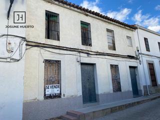 Masia a Esparragosa de la Serena. Casa de pueblo, en el centro de esparragosa de la serena badajoz