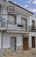 Maison à Monterrubio de la Serena. Magnífica casa en monterrubio de la serena, extremadura  oportun