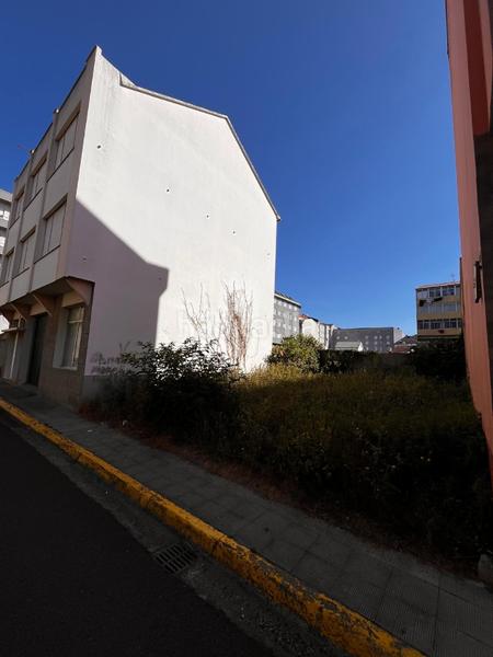 Foto a35bef7b-b02d-45d8-bbcc-c9e4f6697a65. Terreno residencial solar perlío en Fene