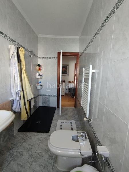 Foto 70b6f646-6792-40a4-8951-8e5bd29cd293. Pis amb calefacció a Caranza Ferrol