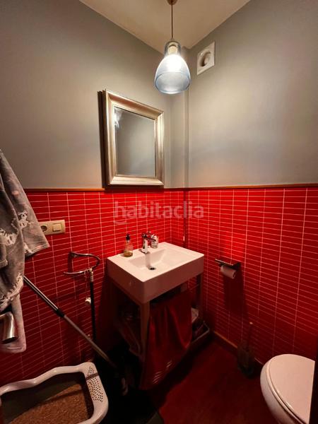 Foto adf02690-7acc-49dd-aebe-690017918761. Casa amb calefacció a Esteiro Ferrol