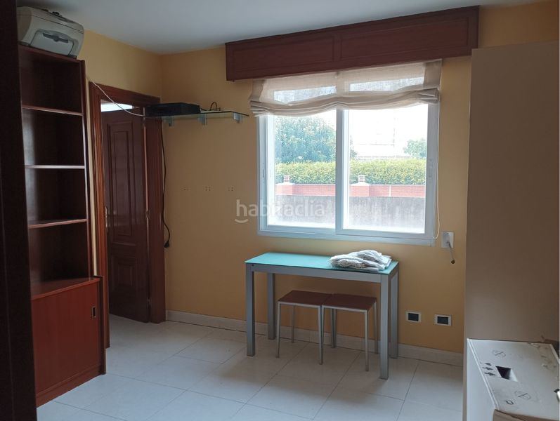 Foto 840e77ce-cc06-46fd-9e35-bd793e2d6201. Büro in Centro Ferrol