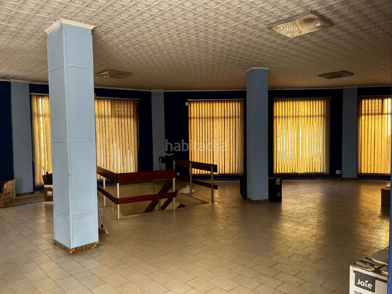 Foto 964c134b-c9fb-4dd6-90e2-6bfbd8728380. Local comercial local en Pontedeume