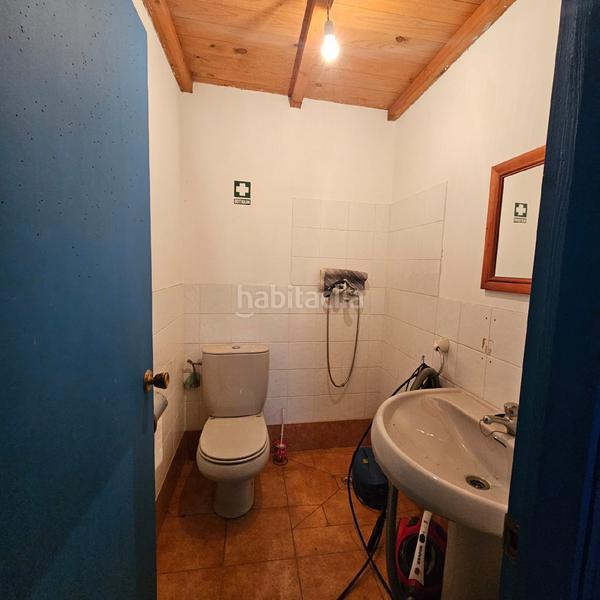 Foto 356619d9-1376-42c1-b0f1-8b2dcc17f47c. Autoparkplatz in Canido Ferrol