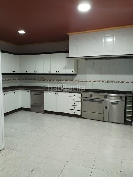 Foto eb637326-ed10-4b53-ad7a-37c8e0233707. Locale commerciale in Centro Ferrol