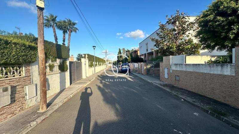 Foto 9cf85f8f-b47e-4e78-b56e-ac6736e999e3. Terreno residenziale in Catllar (El)