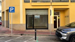 Location Local commercial à Roda de Barà. Local comercial en roda de bara  excelente oportunidad en el cen
