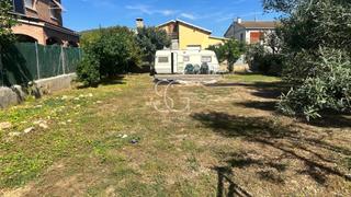 Residential Plot in Roda de Barà. Terreno plano con caravana equipada en berà mar