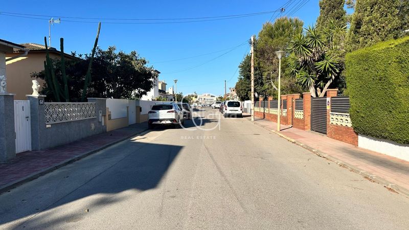 Foto a8a3745f-0f10-4365-947b-47ae229142f2. Casa amb calefacció aparcament a Roda de Barà