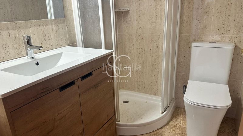 Foto 920d7e64-8018-4fb6-a26f-05f55867d75e. Casa aparellada amb aparcament a Roda de Barà