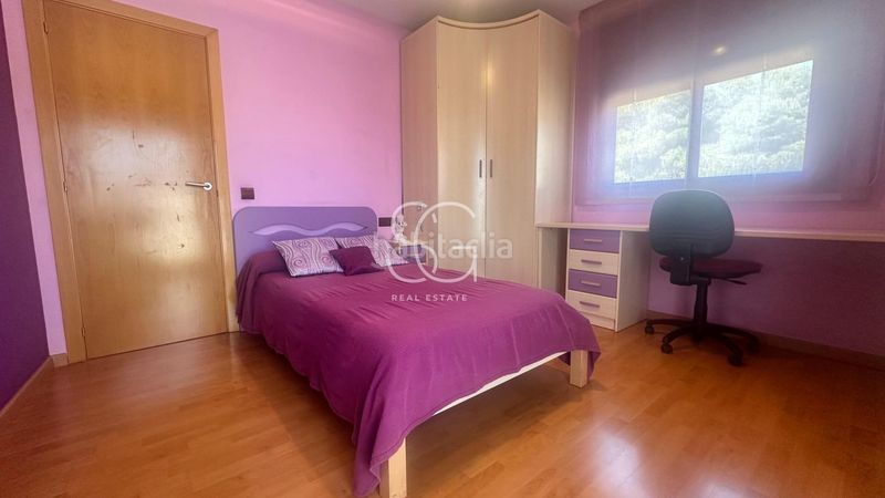 Foto 184d88d8-e8f6-41d4-9744-14ff5a9e8f4e. Casa amb aparcament piscina a Roda de Barà