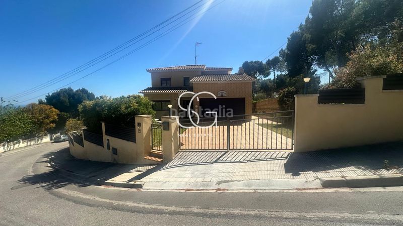 Foto 2031cc29-f7c7-41fc-b91f-46e305738128. Casa amb calefacció aparcament piscina a Roda de Barà