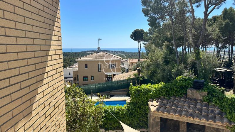 Foto 39c572b5-0953-4d30-8af2-9619212b6d10. Casa amb aparcament piscina a Roda de Barà