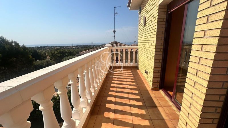Foto 48c563a7-8ef0-485b-b8b9-b372349d46e2. Casa amb calefacció aparcament piscina a Roda de Barà